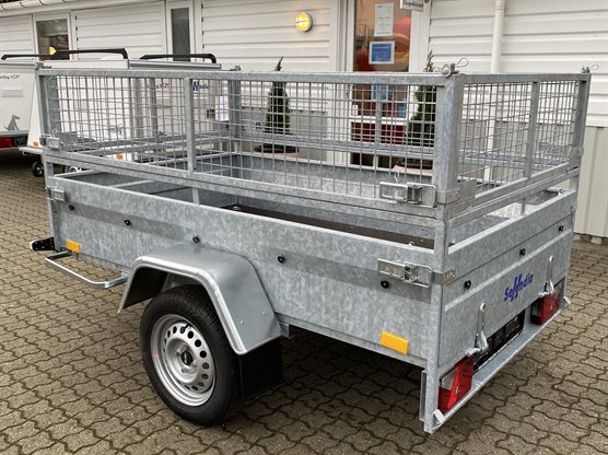 Majster 7520 fritidstrailer med stålsider og stålgitter